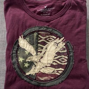 American Eagle t-shirt✨ Mens classic fit. Great condition, smoke free home!🙂